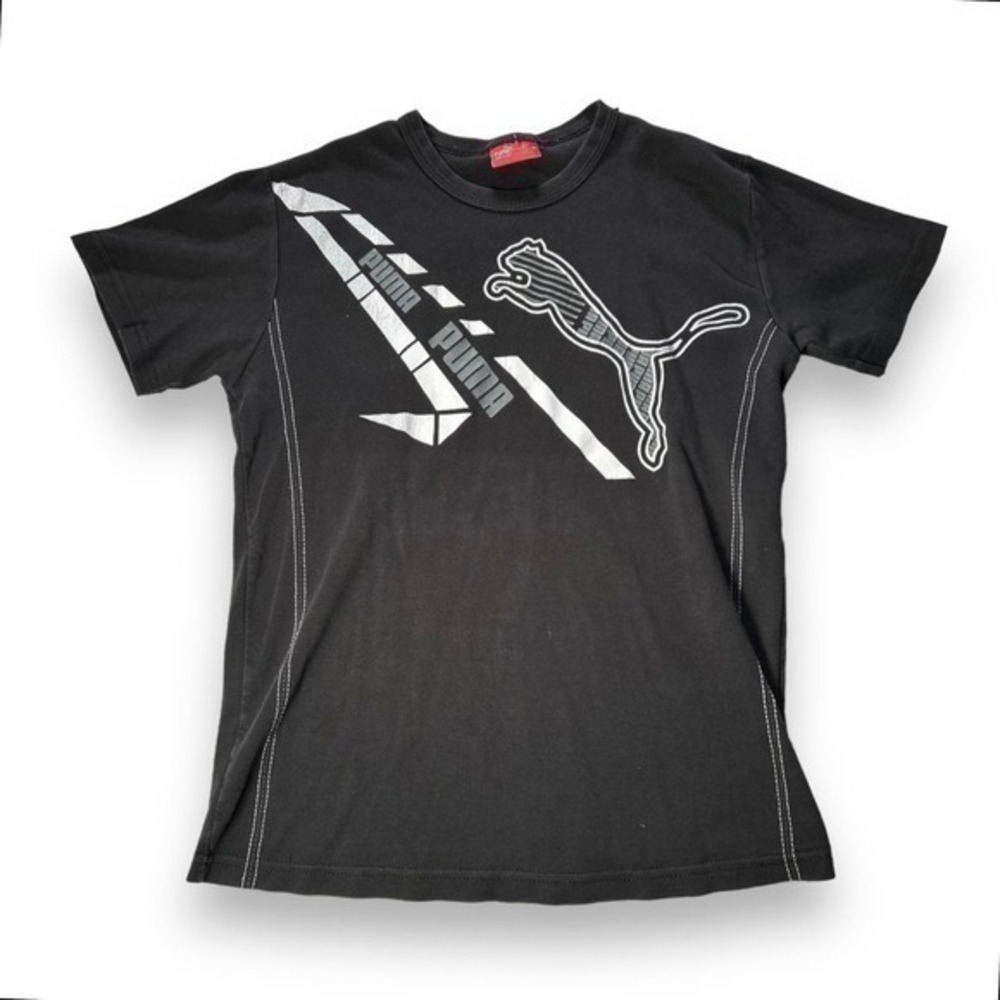 Puma Black and White Sporty Style Graphic Tshirt Size Medium - "Darlene"
